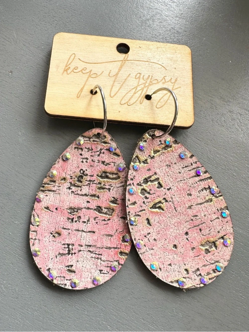 Keep it Gypsy Pink Cork Leather Teardrop Shaped earrings NWT